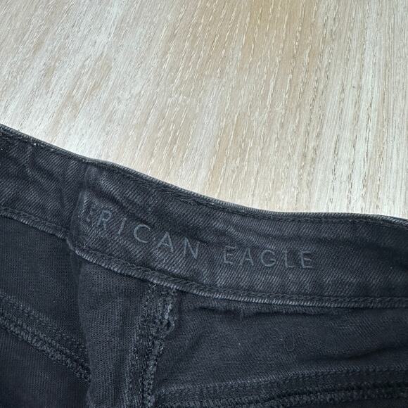 American Eagle Black Mom Jean Dark Wash High Rise Distressed Denim Jeans 4 - Picture 9 of 15